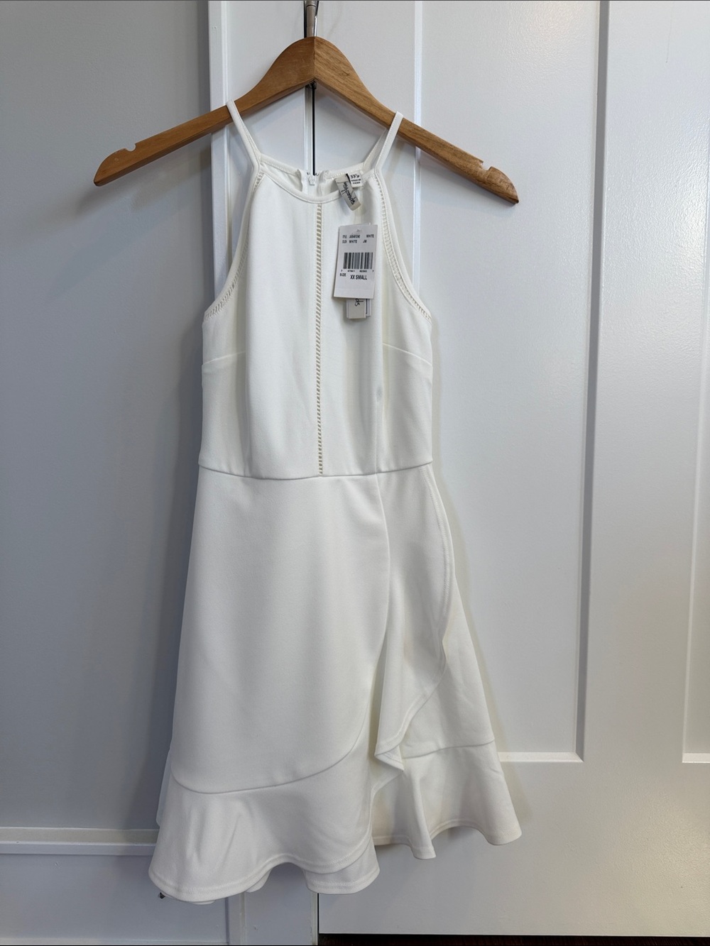 NWT Speechless Macy’s Juniors XXS White Ruffle Hem Dress Party Graduation